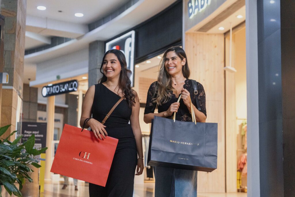 Mujeres de compras